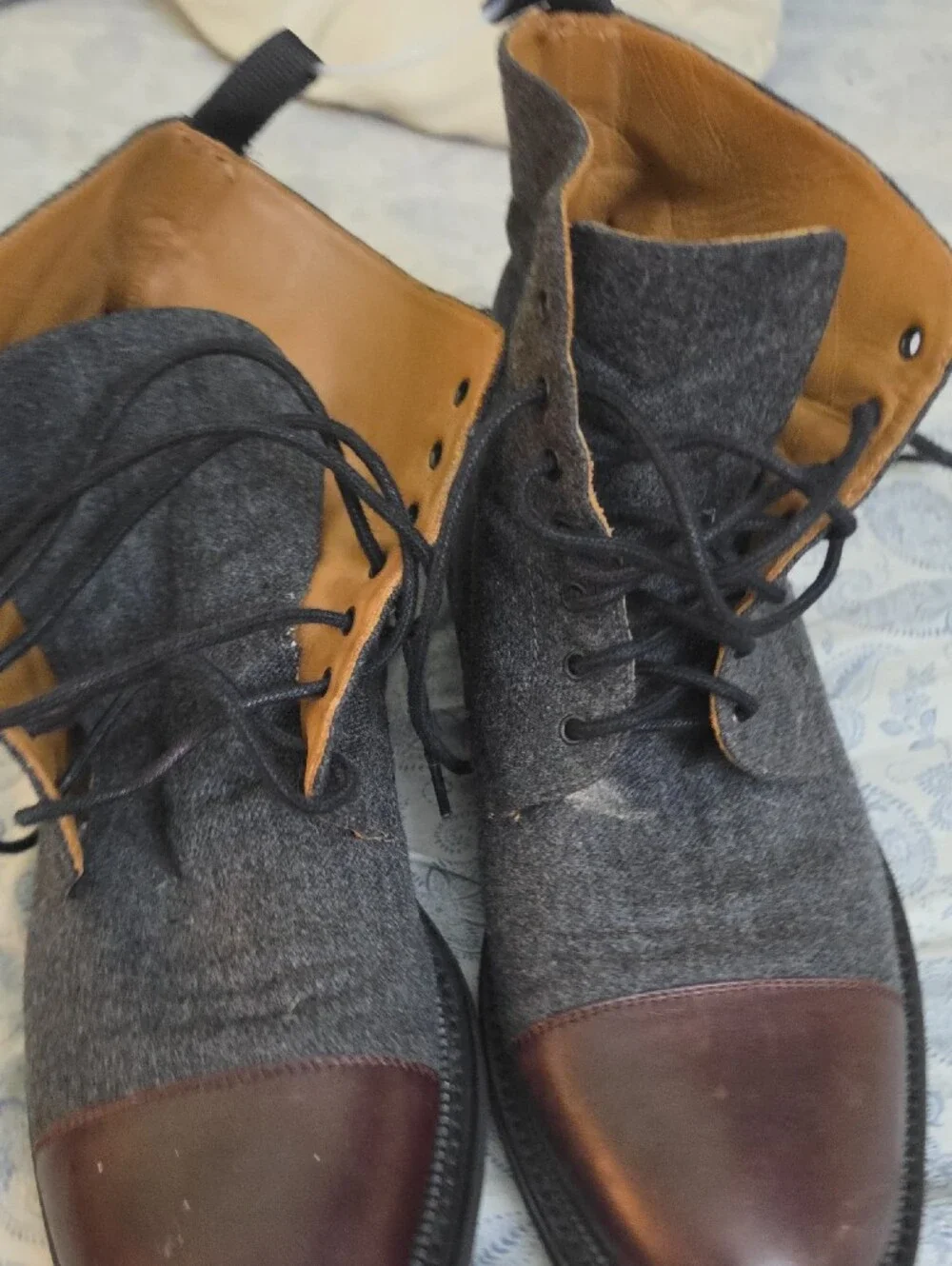 Men's Two-Tone Gray & Brown Lace-Up Boots